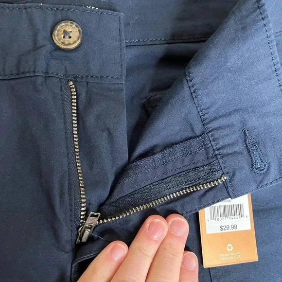 Denver Hayes Mid-Rise Bermuda Shorts - Picture 10 of 12